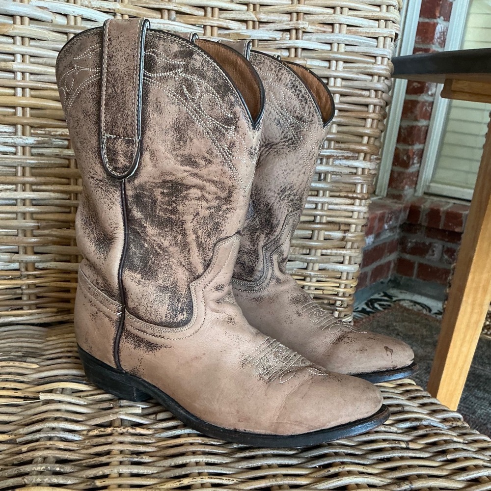 Miz Mooz Kactus Western Cowboy Boots Womens 8 Distressed Taupe Leather Snip Toe - Picture 5 of 12